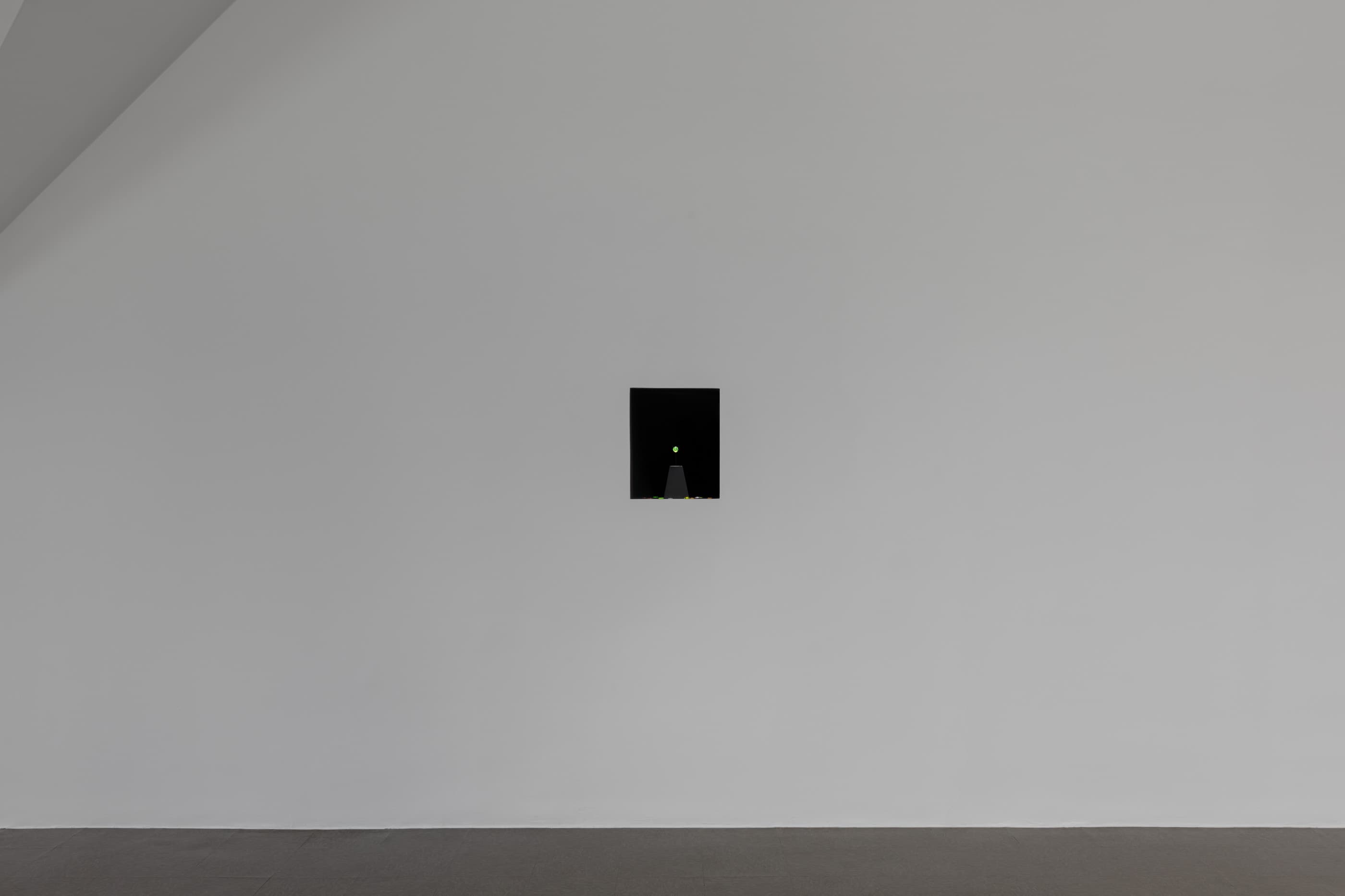 JILL MAGID, 2020 GLASS PATTERN PENNY, 2021. INSTALLATION VIEW IN TENDER: BALANCE, THE RENAISSANCE SOCIETY, 2021. PHOTO: USEFUL ART SERVICES.